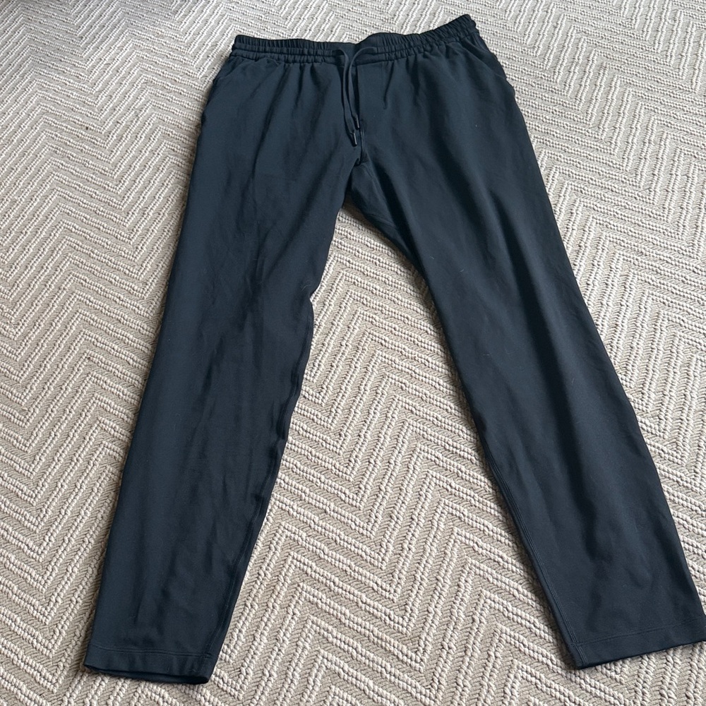 Lululemon Men’s ABC slim fit pants size large